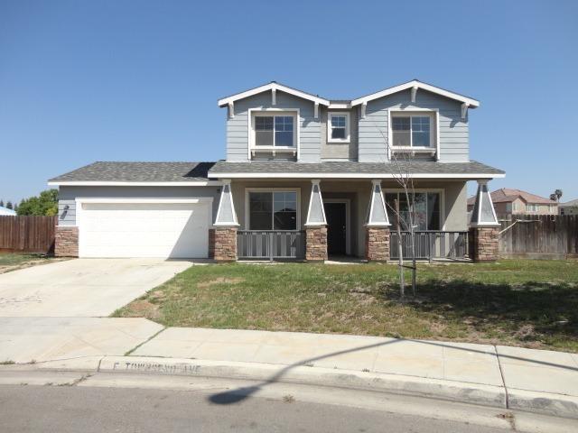 2707 e omaha ave fresno ca 93720 who lives ar,Address Overview