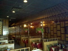 thep thai restaurant fayetteville ar,Location and Ambiance