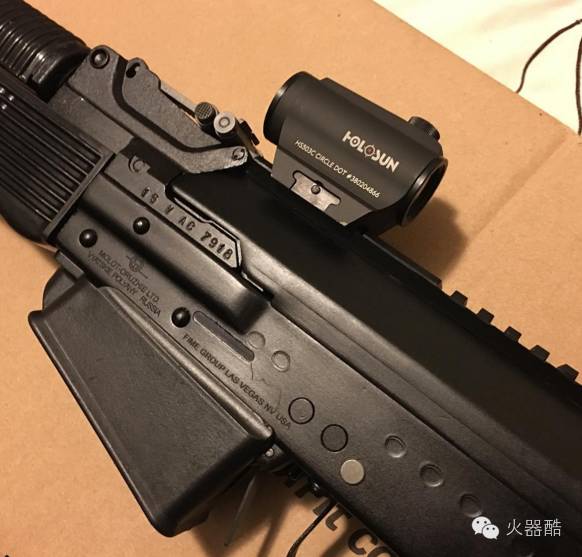 holosun red dot on ar 15,Holosun Red Dot on AR-15: A Comprehensive Guide